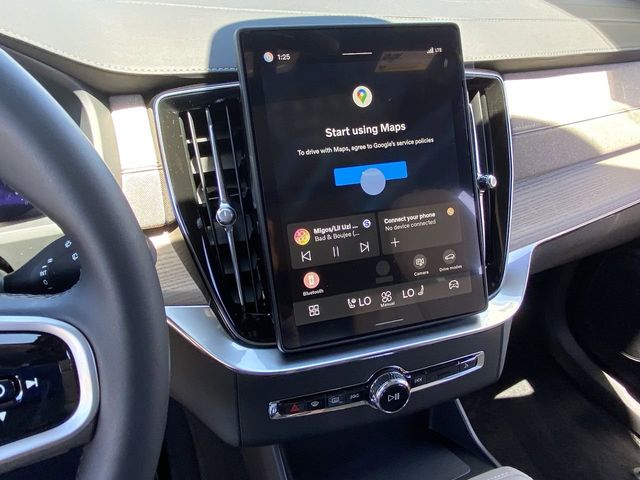 2026 Volvo XC90 Plus - Photo 22