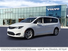 2020 Chrysler Pacifica Limited Van Passenger Van