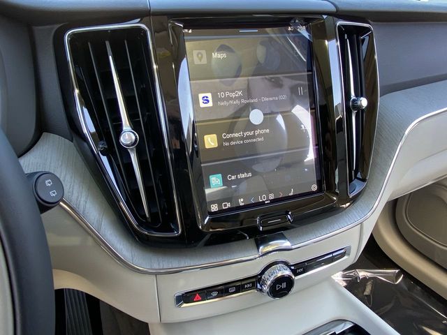 2025 Volvo XC60 Plus - Photo 22