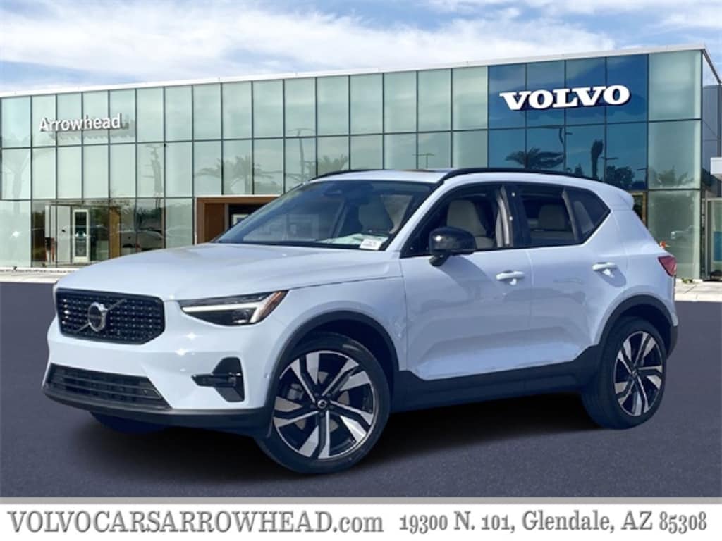Used 2026 Volvo XC40 B5 Ultra SUV