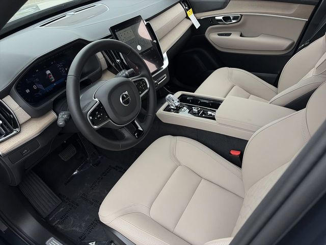 2026 Volvo XC90 Plus - Photo 19