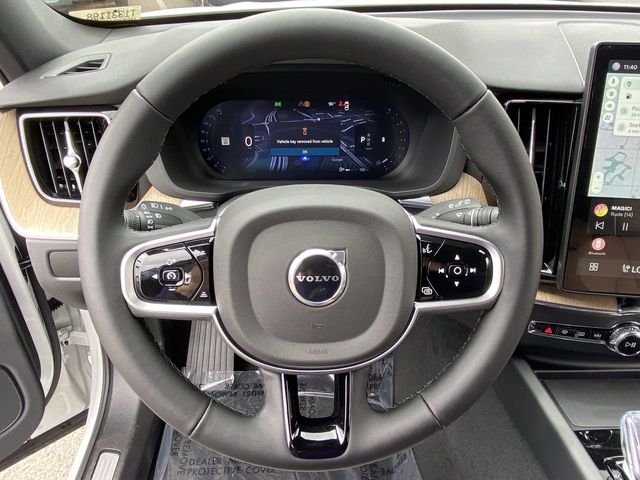 2026 Volvo XC60 Plus - Photo 21