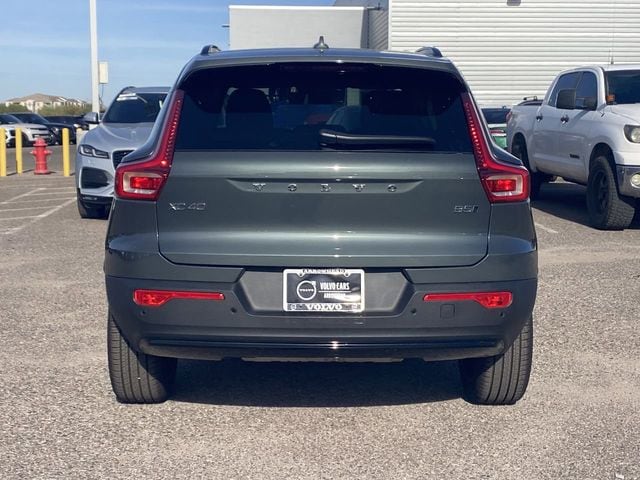 2026 Volvo XC40 Ultra - Photo 8
