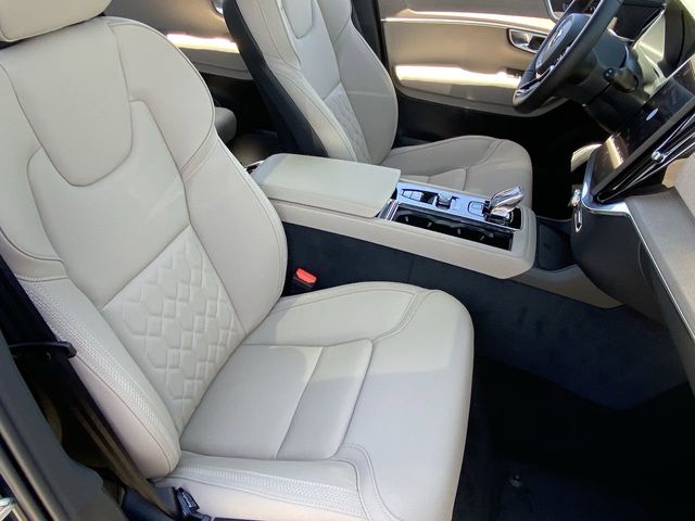 2026 Volvo XC90 Plus - Photo 12