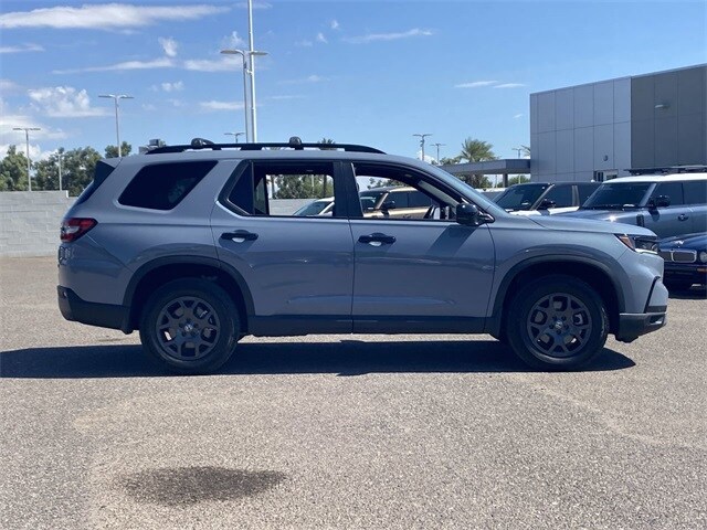 2024 Honda Pilot TrailSport photo 4