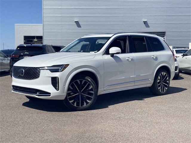 2025 Volvo XC90 photo 2