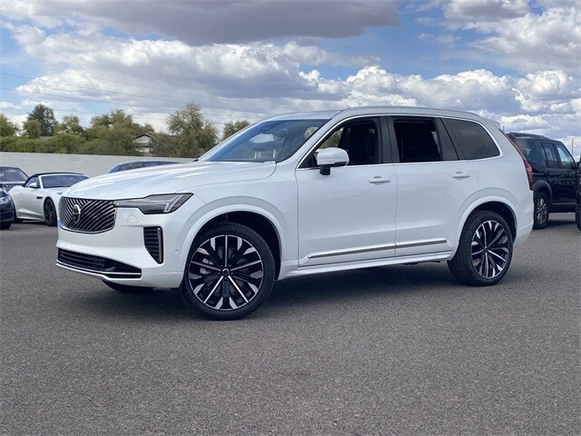2025 Volvo XC90 photo 2