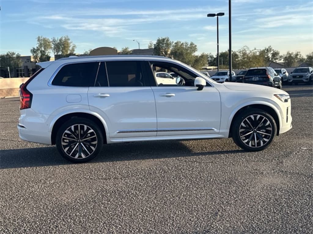 New 2026 Volvo XC90 B6 Plus 7-Seater SUV
