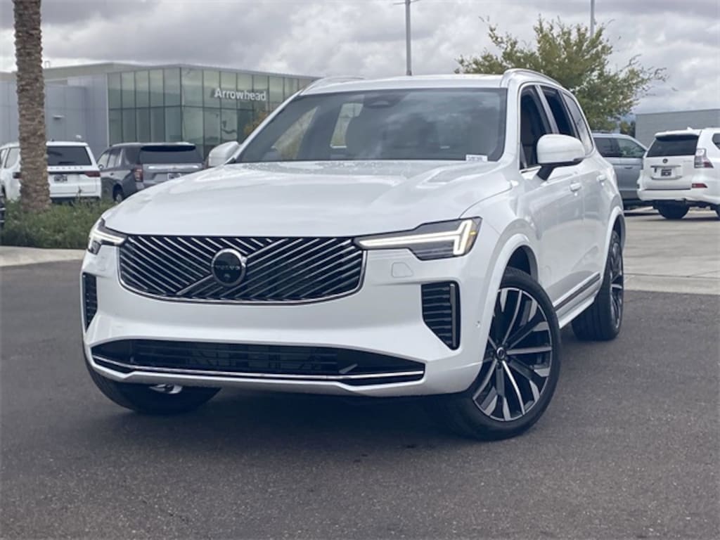 New 2026 Volvo XC90 B6 Plus 7-Seater SUV
