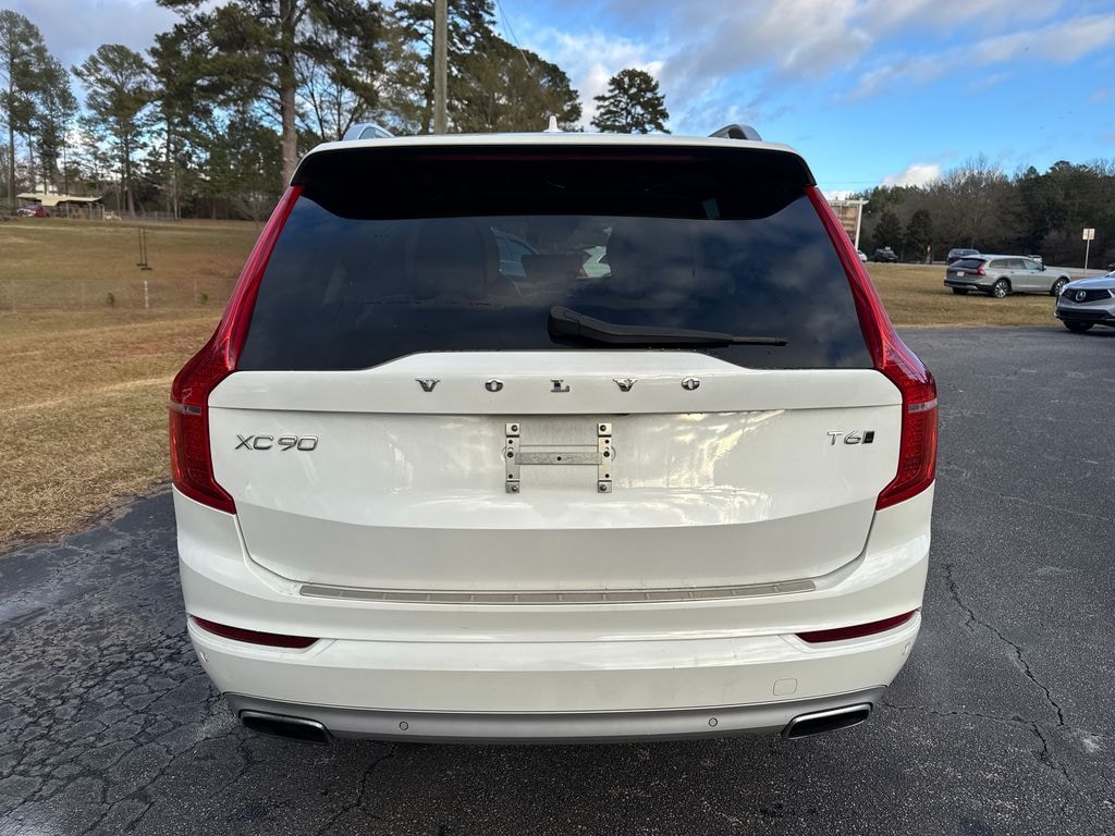 Used 2016 Volvo XC90 T6 Momentum SUV