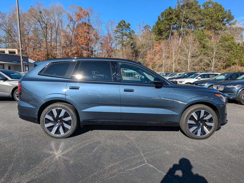 2025 Volvo EX90 Twin Motor Performance Ultra photo 3