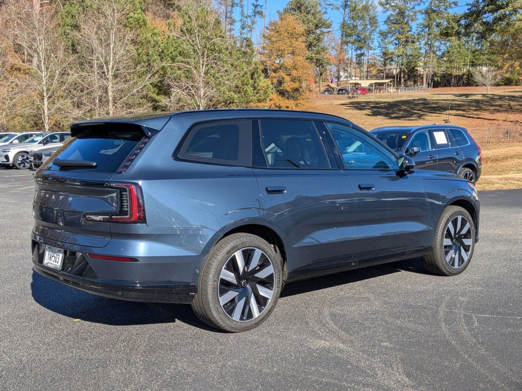 2025 Volvo EX90 Twin Motor Performance Ultra photo 4