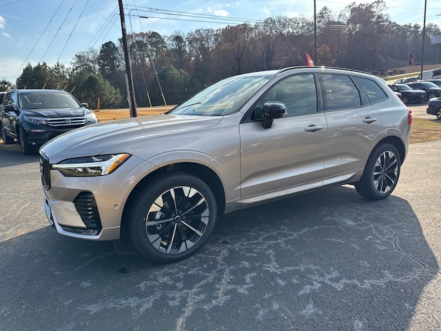 2026 Volvo XC60 B5 Plus SUV YV4M12RC4T1357281