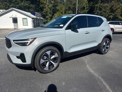 2026 Volvo XC40 B5 Plus SUV