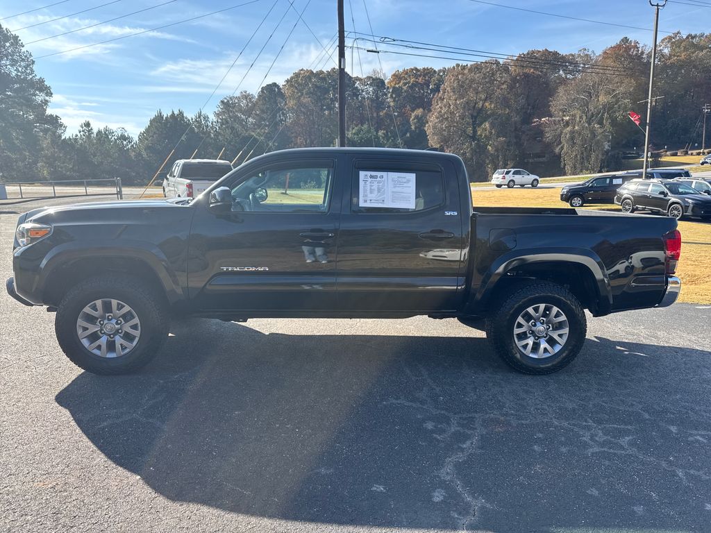2018 Toyota Tacoma SR5 TRD Pro Sport photo 2