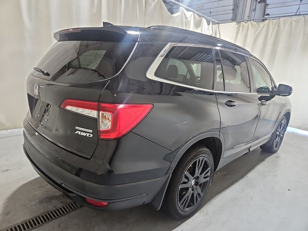 2022 Honda Pilot Special Edition photo 2