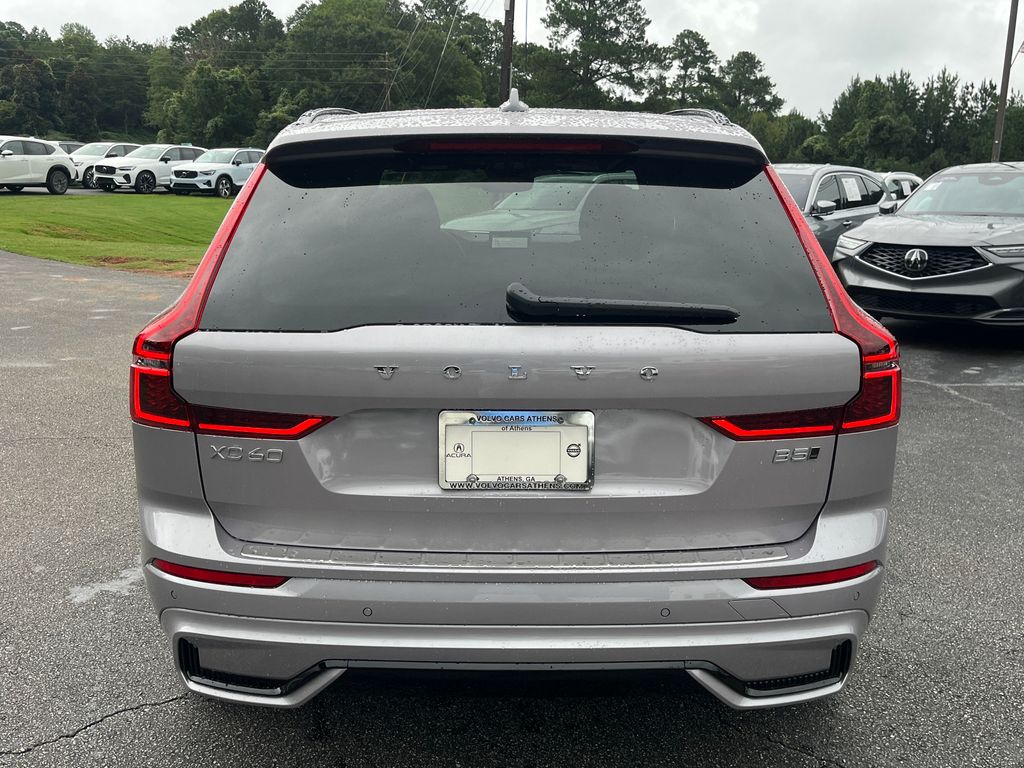 2026 Volvo XC60 B5 Plus photo 4