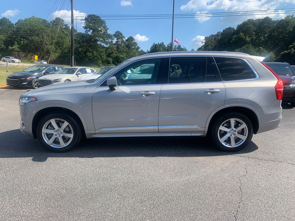 2024 Volvo XC90 B5 Core photo 2