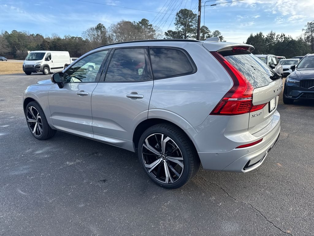 Certified 2023 Volvo XC60 B5 Ultimate Dark Theme SUV