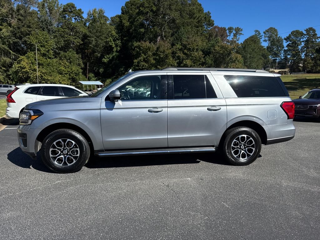 Used 2023 Ford Expedition Max XLT SUV
