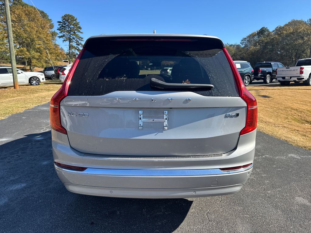 2023 Volvo XC90 Plus photo 4