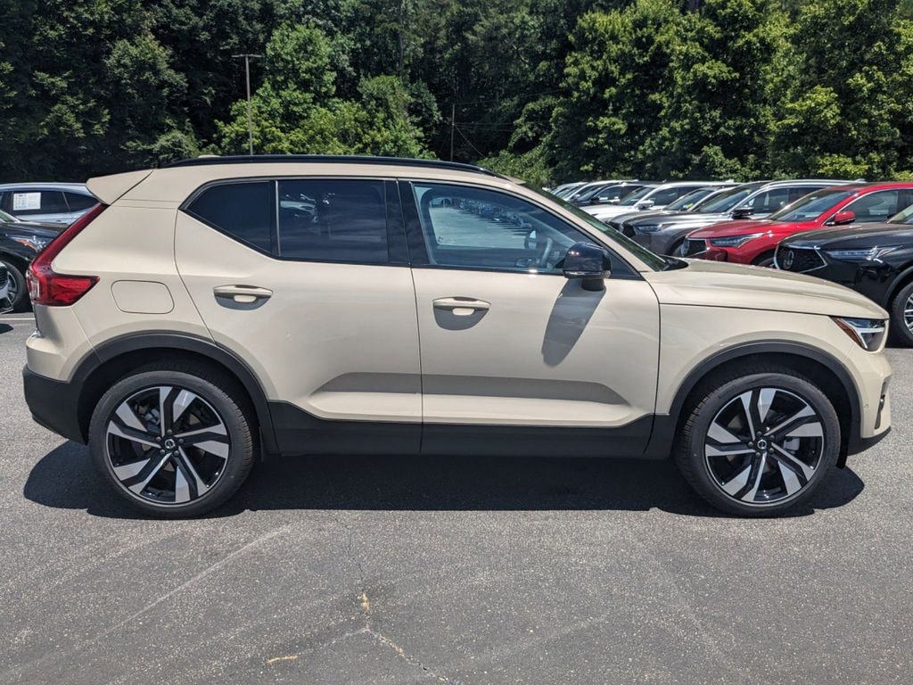 New 2025 Volvo XC40 SUV B5 Plus Dark Theme Sand Dune For Sale/Lease in Athens GA. VIN