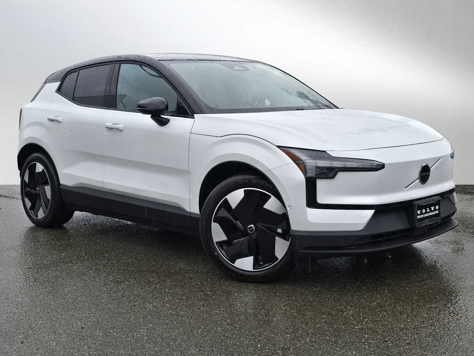 2026 Volvo EX30 Twin Motor Performance Ultra's photo