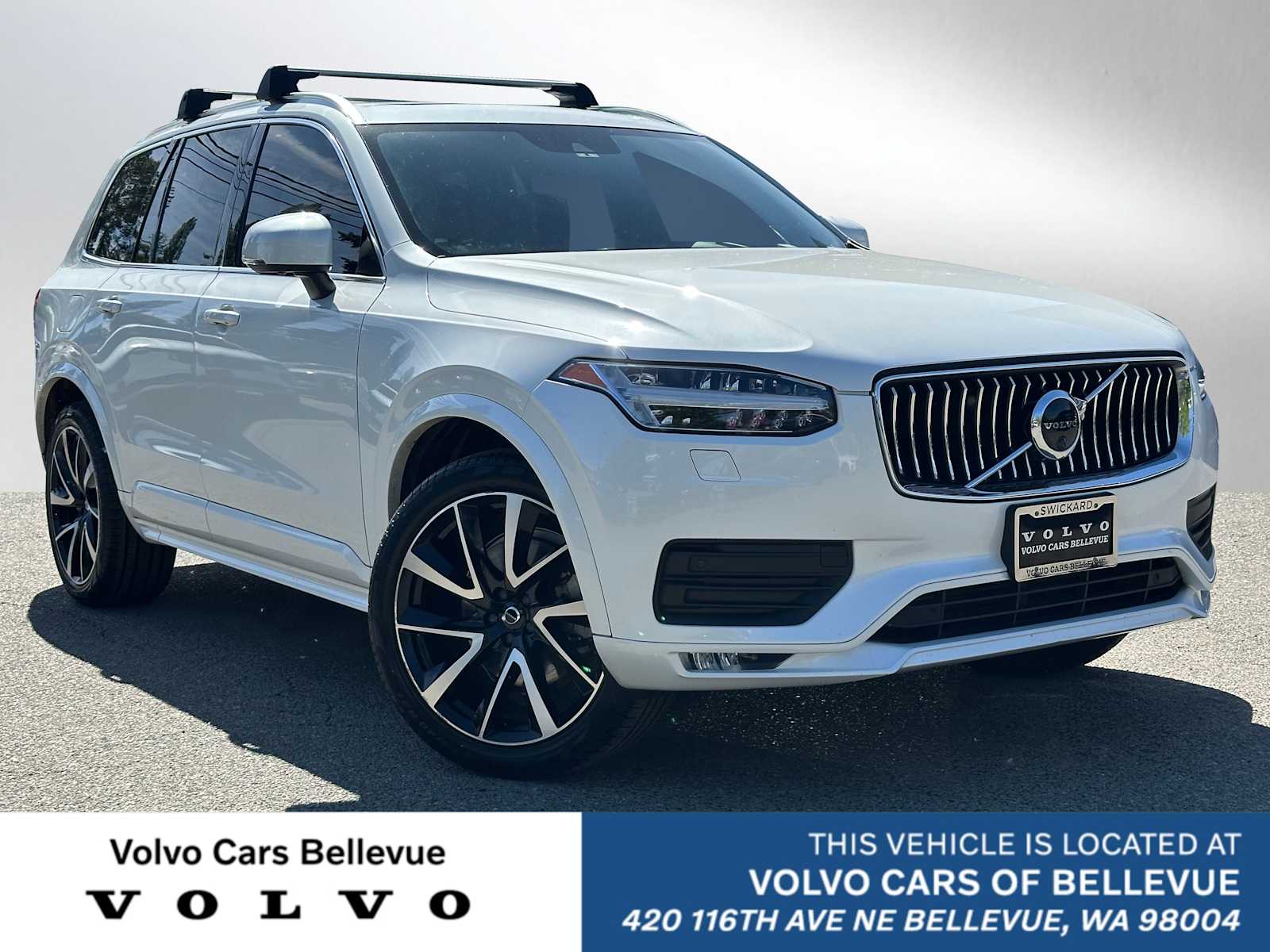 2022 Volvo XC90 T6 Momentum AWD's photo