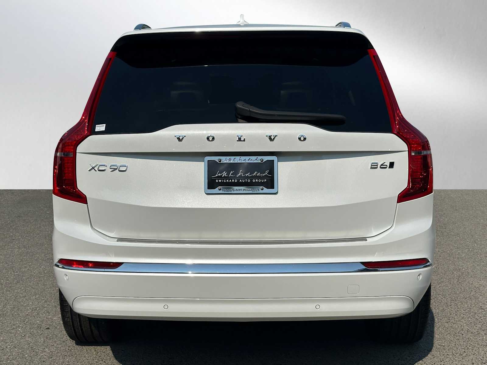 2024 Volvo XC90 Ultimate photo 3