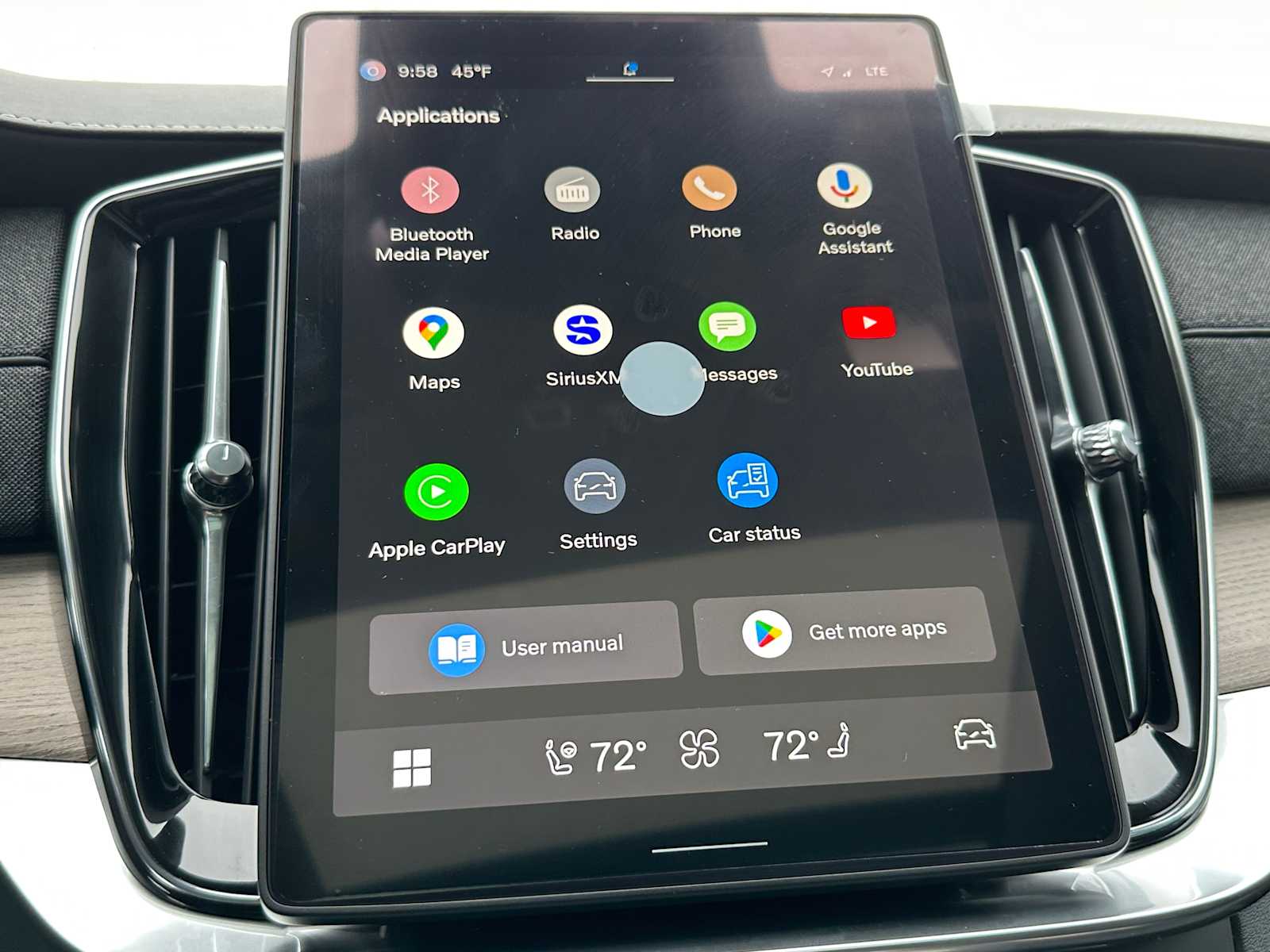 2025 Volvo XC90 Plus - Photo 30