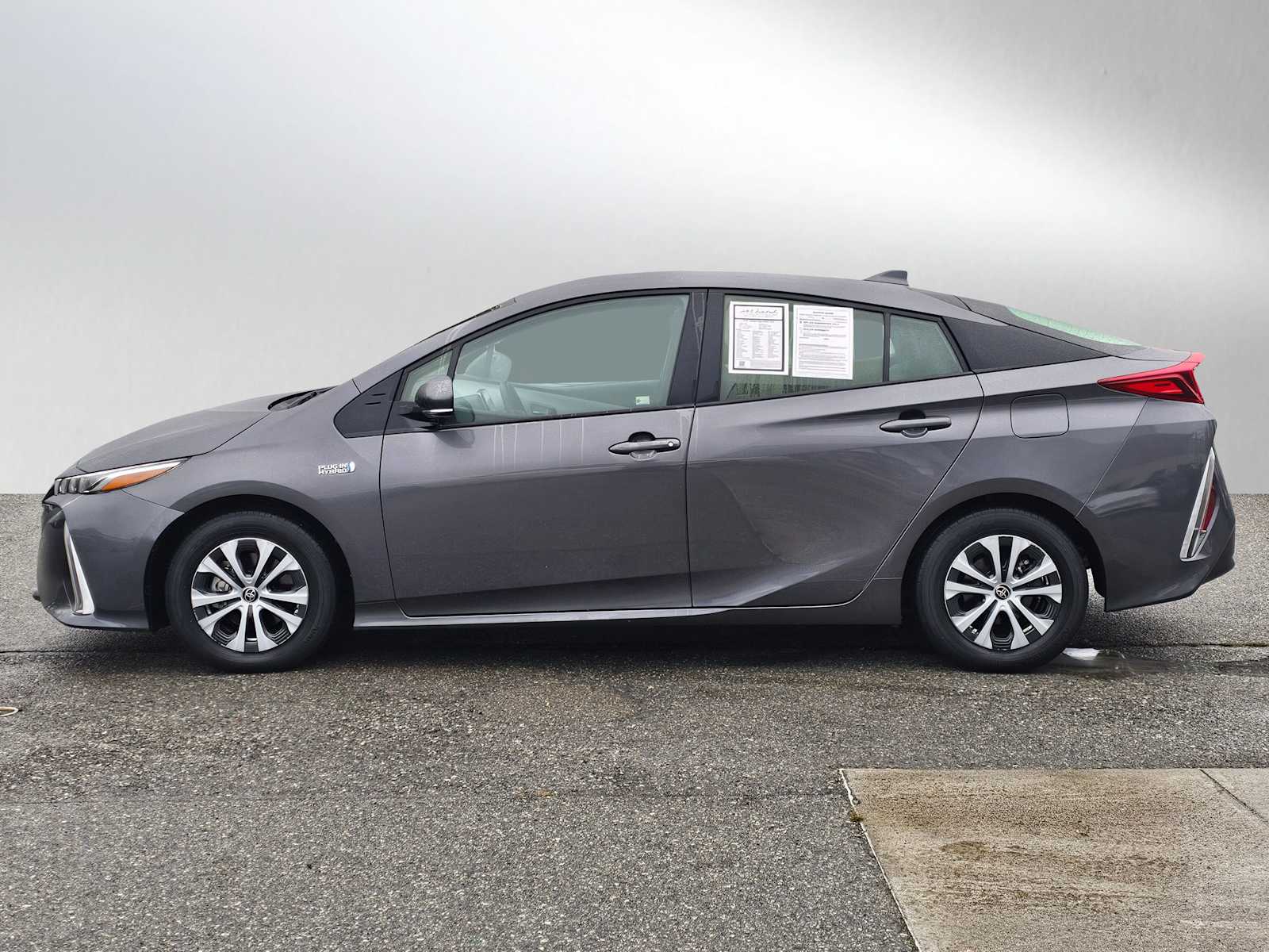 Used 2020 Toyota Prius Prime XLE with VIN JTDKARFPXL3122088 for sale in Bellevue, WA