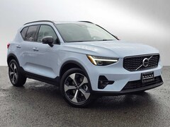 2026 Volvo XC40 B5 Plus AWD SUV