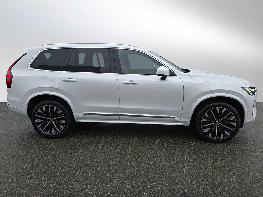 New 2026 Volvo XC90 B6 Plus 7-Seater SUV
