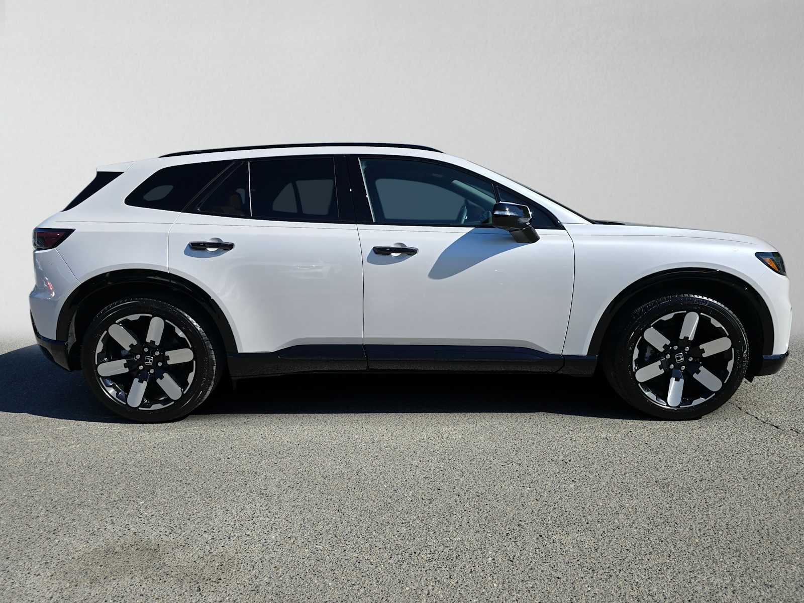 Used 2025 Honda Prologue Elite with VIN 3GPKHZRJ2SS503993 for sale in Bellevue, WA