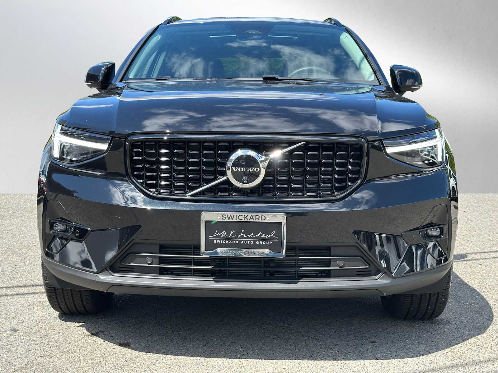 Certified 2024 Volvo XC40 Plus with VIN YV4L12UL6R2227637 for sale in Bellevue, WA