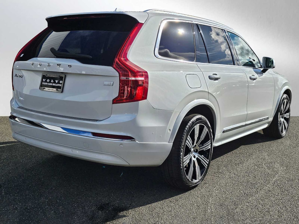 Used 2023 Volvo XC90 Recharge Plug-In Hybrid Ultimate 6-Seater SUV