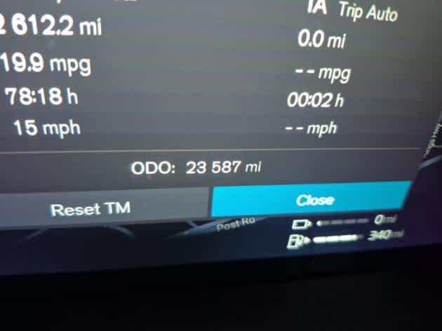 2023 Volvo XC60 Recharge Hybrid Plus photo 4