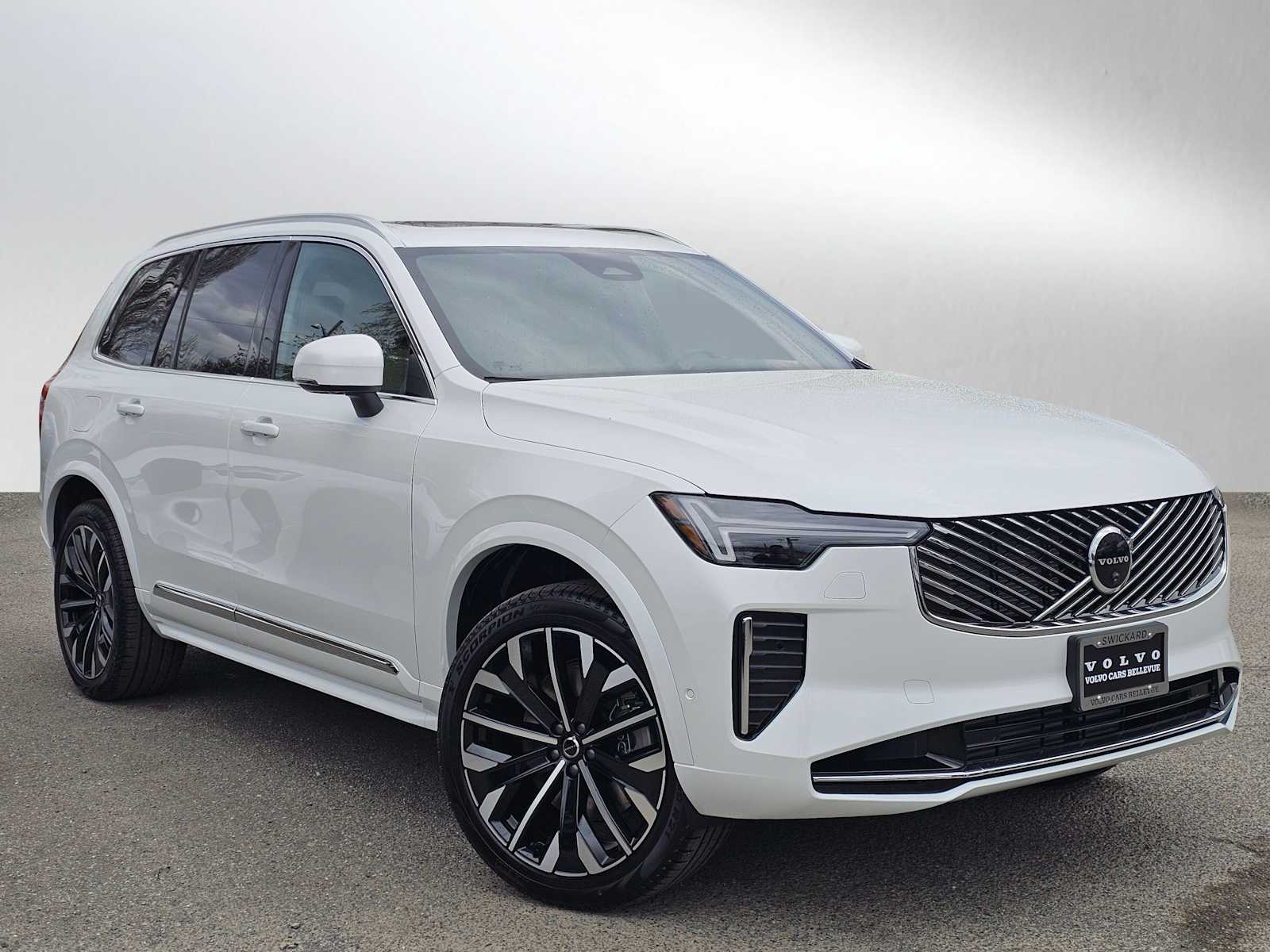 2026 Volvo XC90 T8 Recharge Plus Bright 6-Seater 4WD's photo