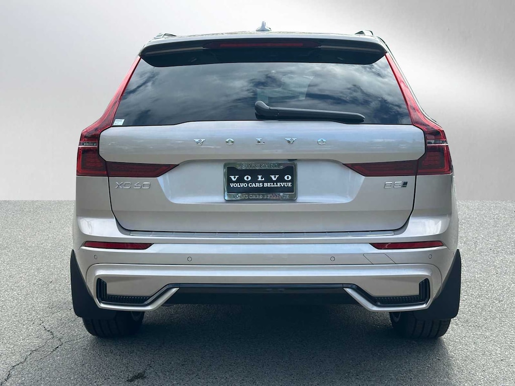 New 2026 Volvo XC60 B5 Ultra SUV