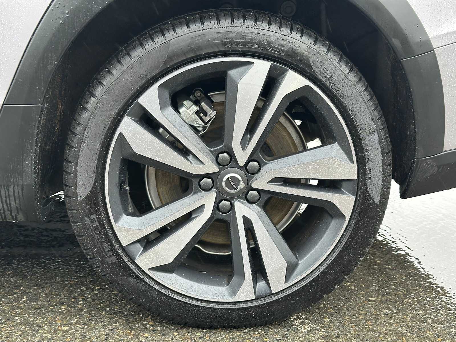 2026 Volvo V60 Cross Country Plus - Photo 9