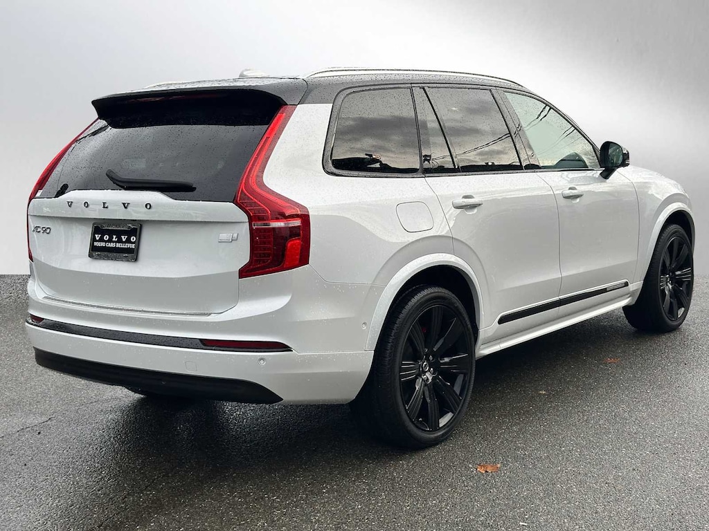 Certified 2024 Volvo XC90 plug-in hybrid T8 Ultimate Bright 7-Seater SUV