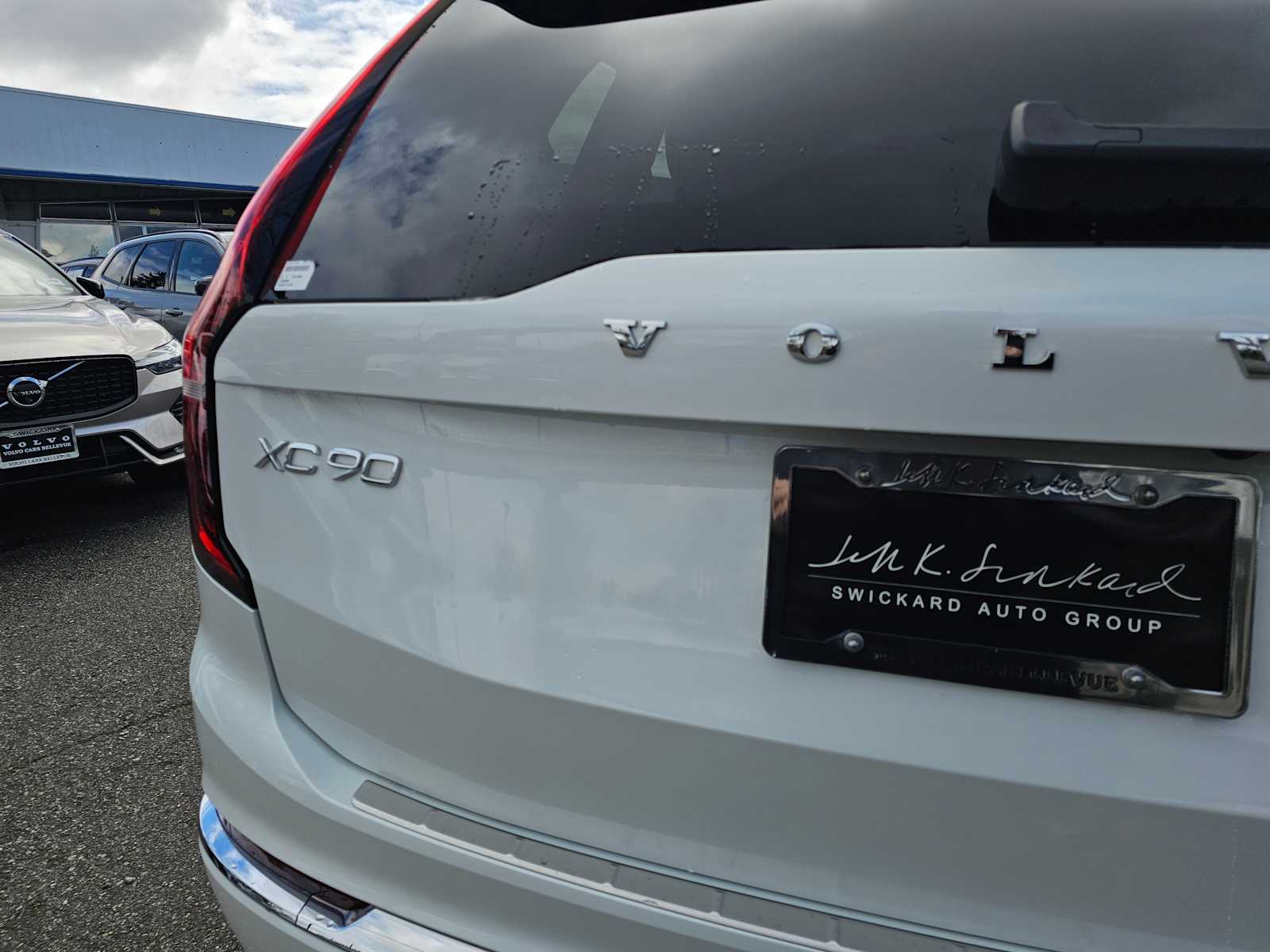 2025 Volvo XC90 Plus - Photo 13