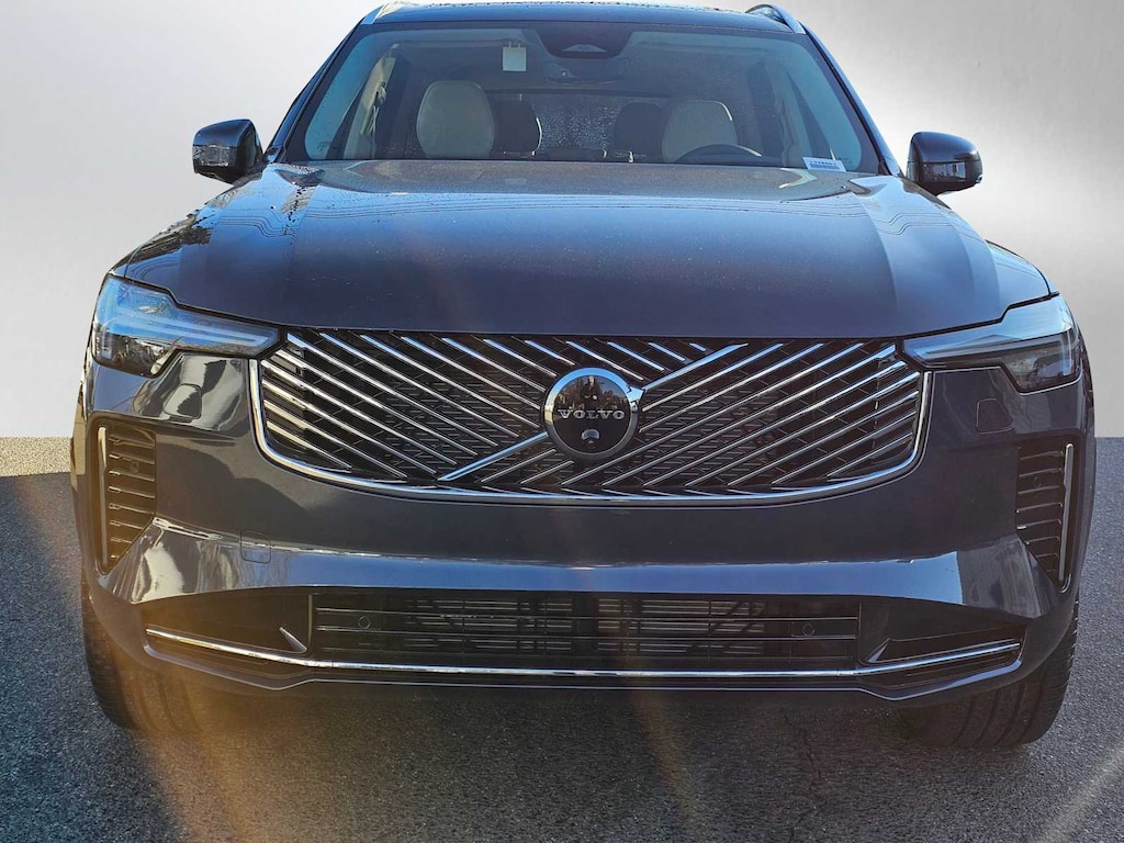 New 2025 Volvo XC90 B6 (2025.5) Ultra 7-Seater SUV