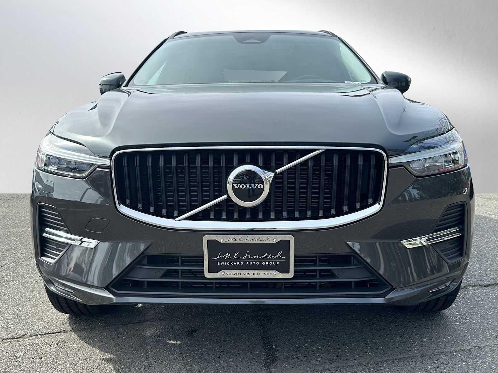 Certified 2022 Volvo XC60 Momentum with VIN YV4L12RK2N1024597 for sale in Bellevue, WA