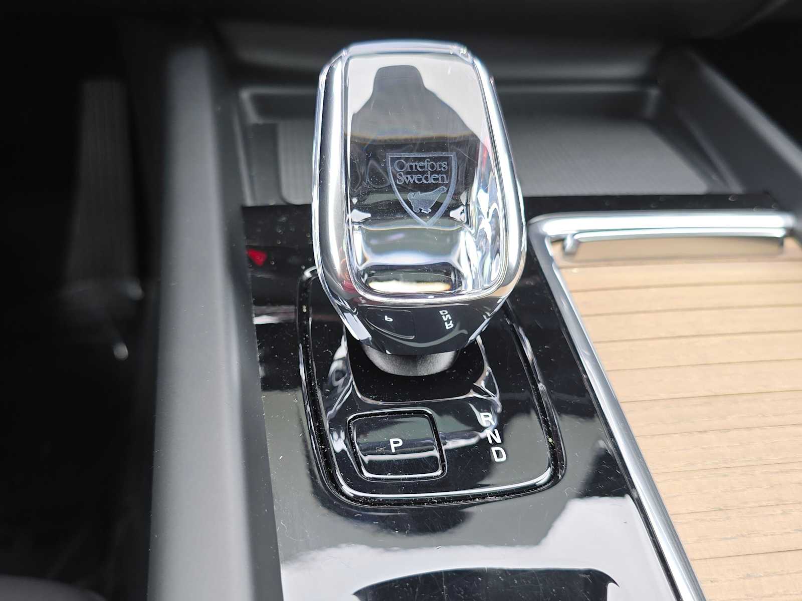 2026 Volvo XC60 Plus - Photo 30