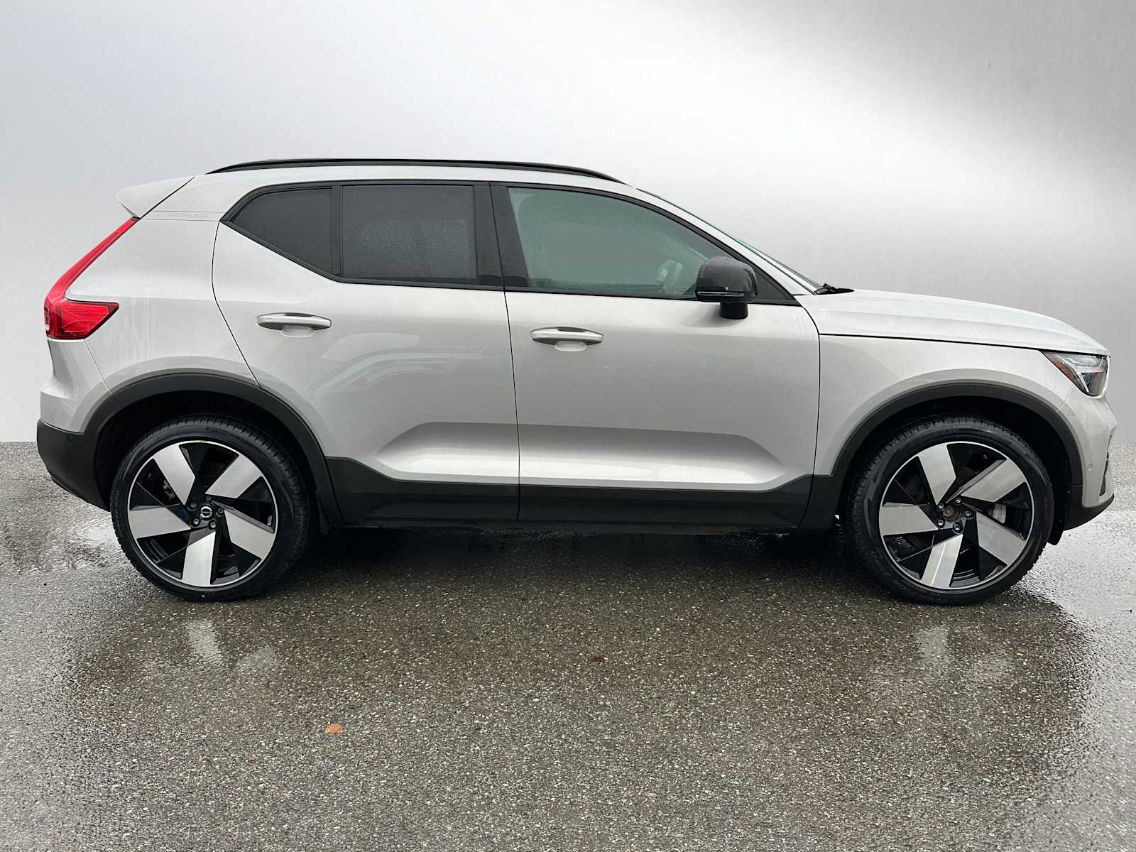 Certified 2023 Volvo XC40 Ultimate with VIN YV4ED3UM2P2039841 for sale in Bellevue, WA