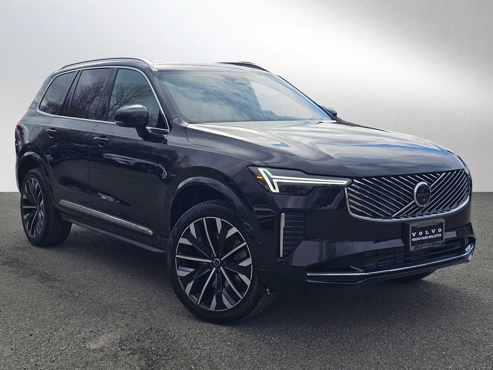 2026 Volvo XC90 T8 Recharge Plus Bright 7-Seat 4WD's photo