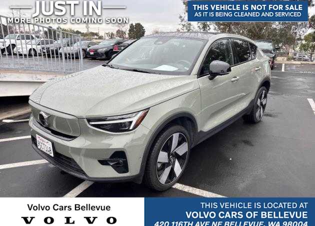 2023 Volvo EC40 Ultimate's photo