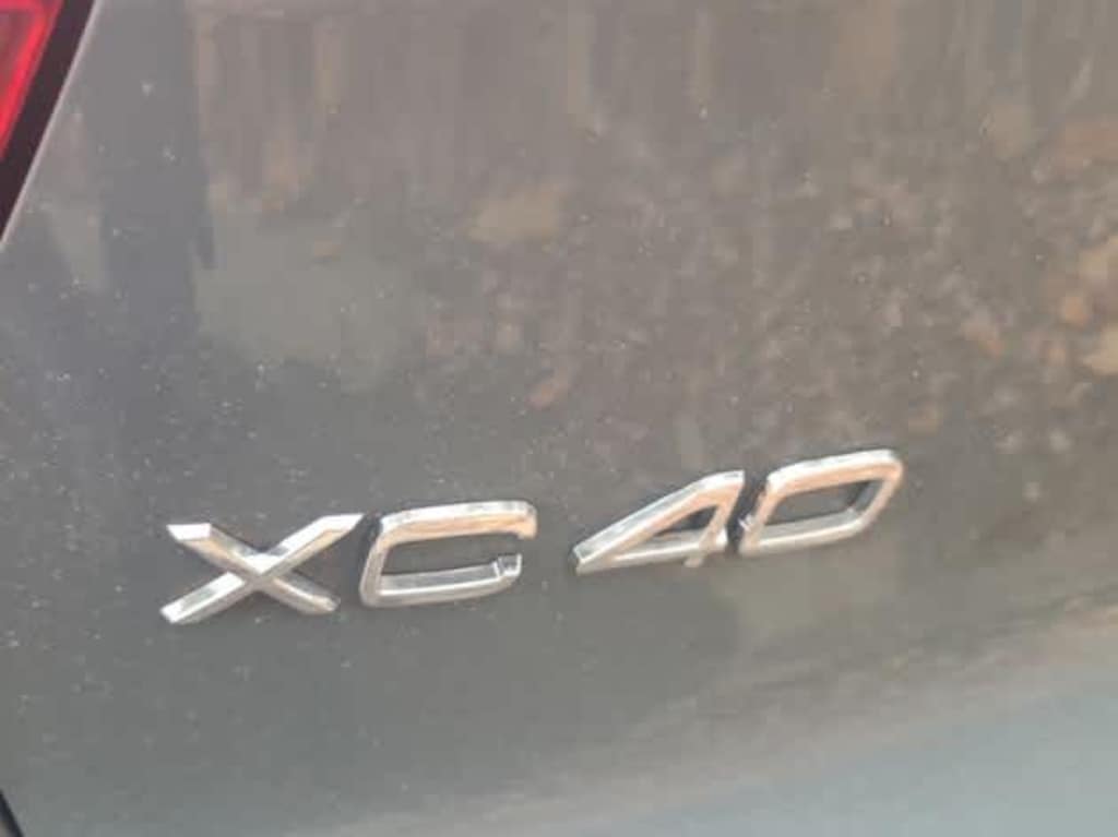 Used 2023 Volvo XC40 Recharge Pure Electric Ultimate SUV