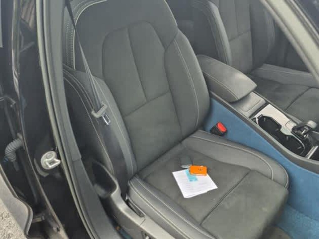 Used 2023 Volvo XC40 Recharge Pure Electric Ultimate SUV